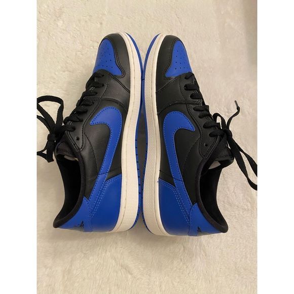 Air Jordan 1 Retro Low main image 9